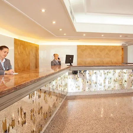 호텔 Grupotel Orient