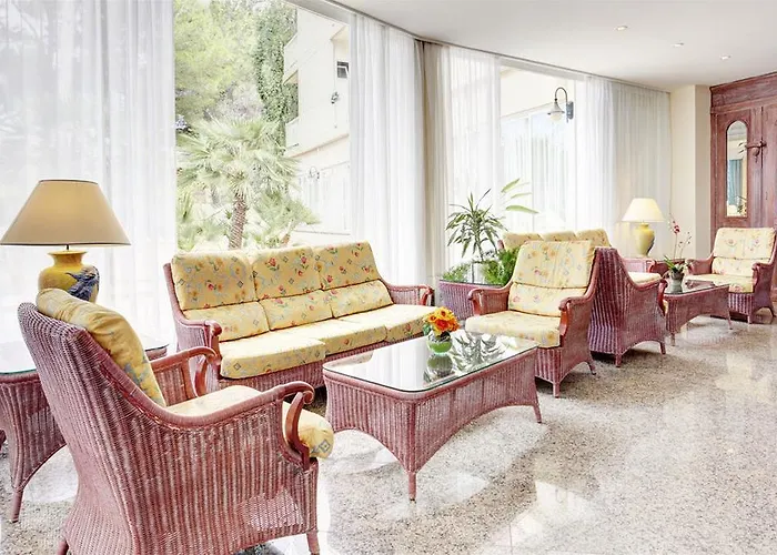 Grupotel Orient Hotel