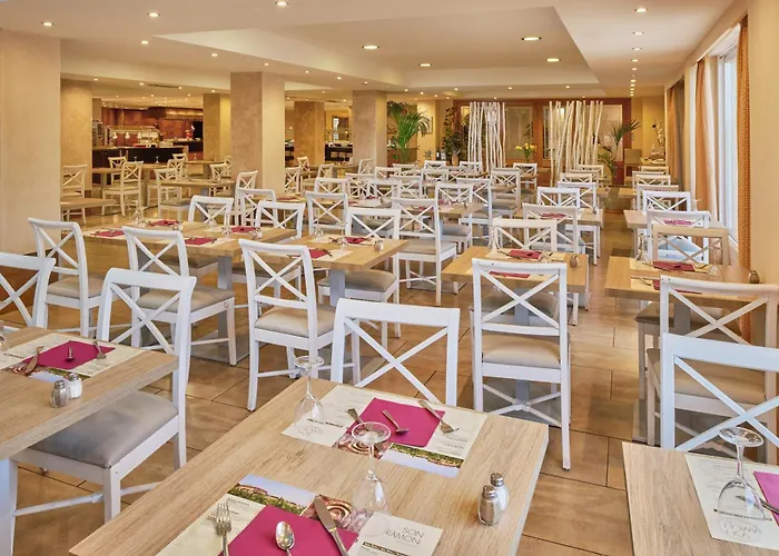 Grupotel Orient Hotel 4*