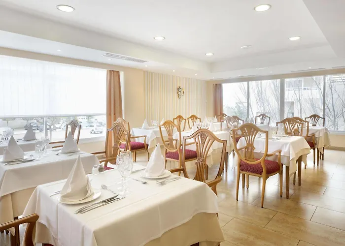 Hotel Grupotel Orient 4*