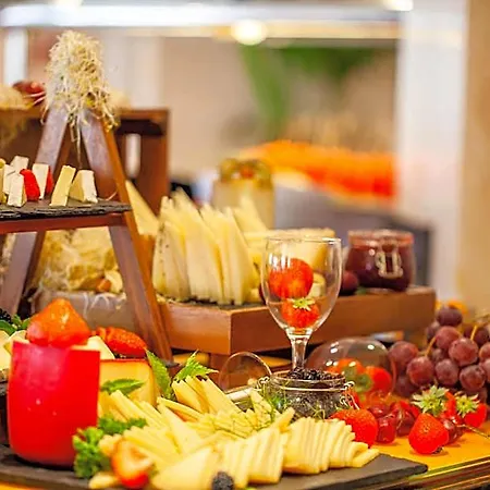Grupotel Orient