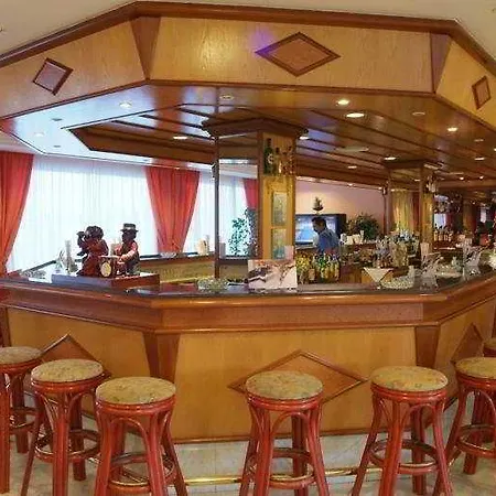 Grupotel Orient