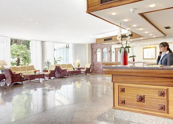 Отель Grupotel Orient 4*