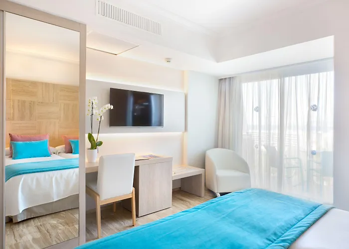 Grupotel Orient Отель